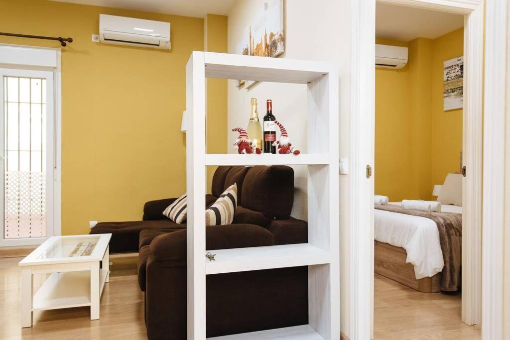 Cozy And Well Located Apartment In The Center Of إشبيلية المظهر الخارجي الصورة