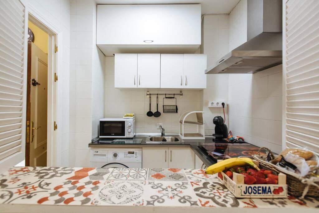 Cozy And Well Located Apartment In The Center Of إشبيلية المظهر الخارجي الصورة